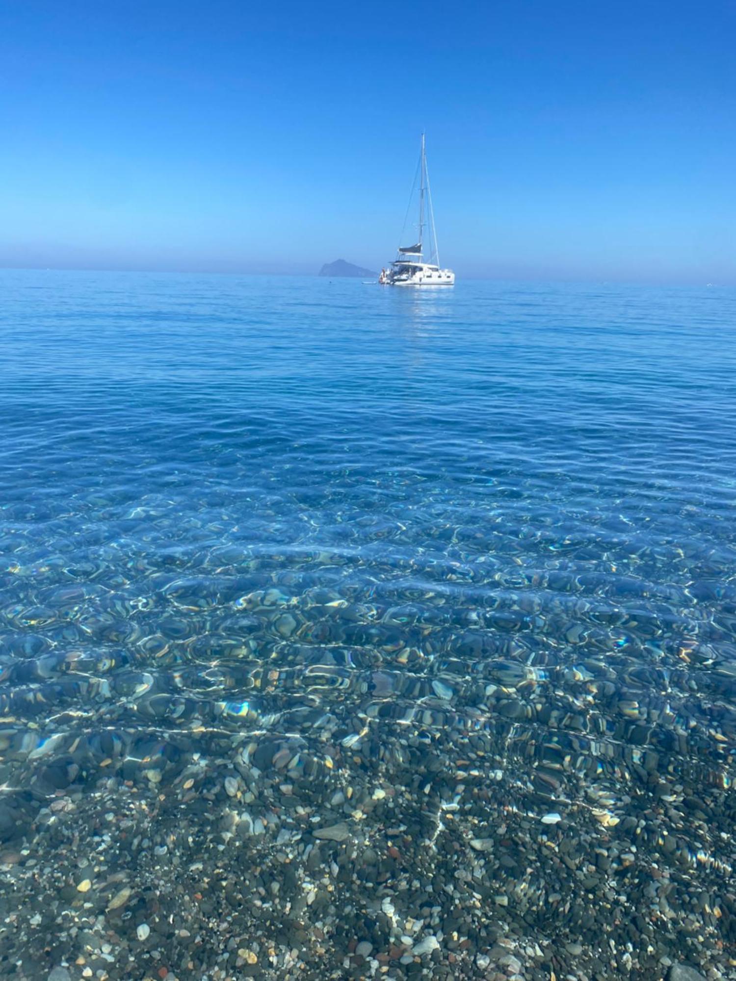 Apartament Lipari Centro Storico Flat 7 Mins From Port Zewnętrze zdjęcie