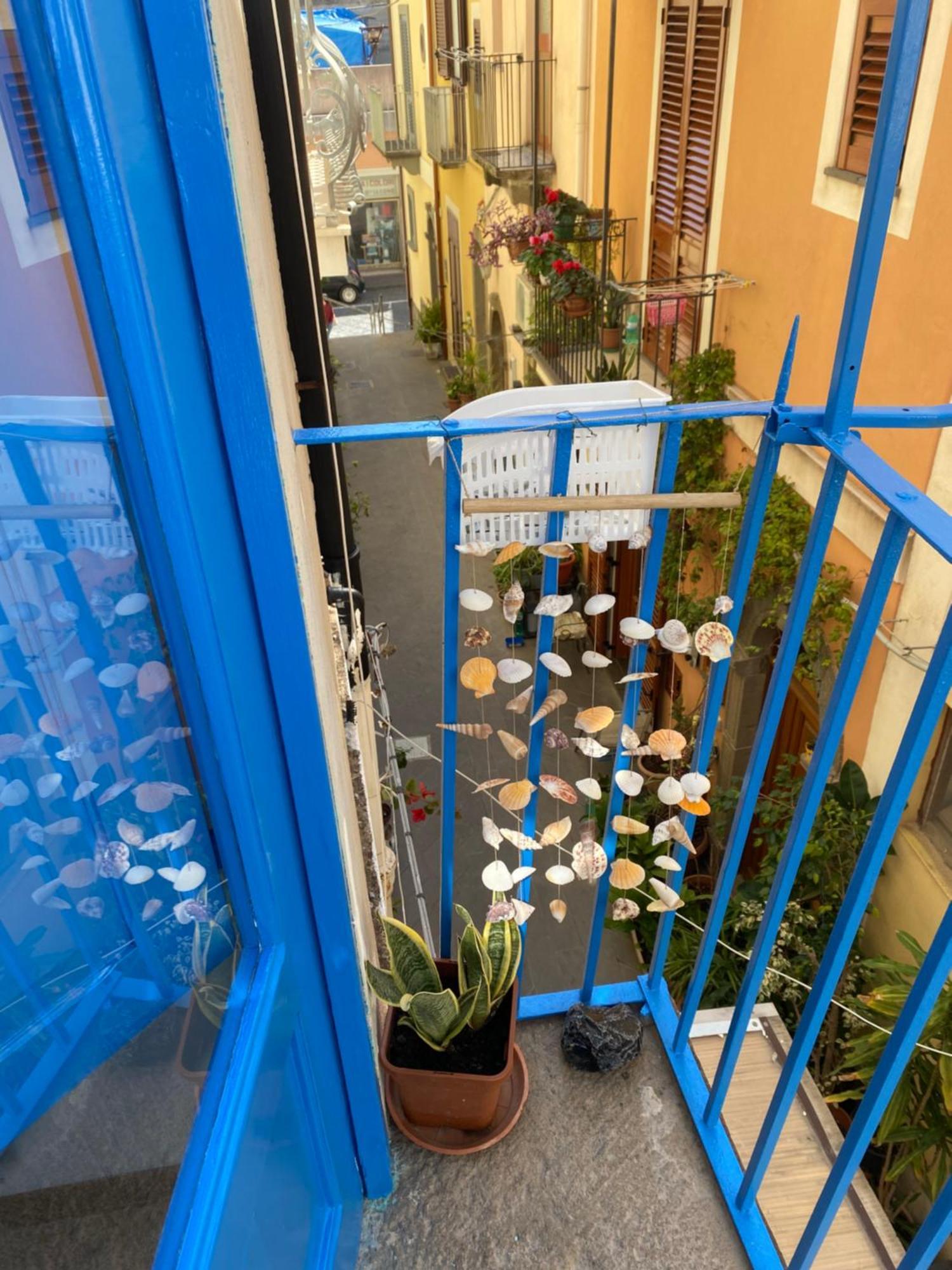 Apartament Lipari Centro Storico Flat 7 Mins From Port Zewnętrze zdjęcie